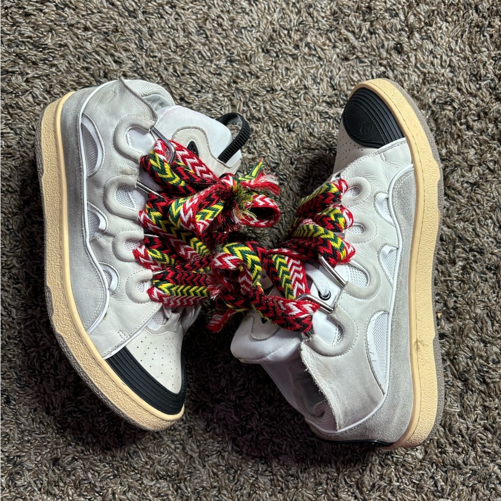 Lavin Curb Sneakers